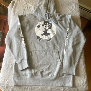 Y2K Gray Graphic Hoodie with old time whistling character and ghost SZ Large